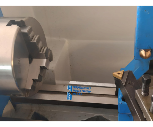 Torno Paralelo Metal 70cm Usillo 26mm Volteo 250mm 12vel+acc 110v